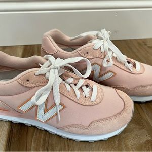 New Balance sneakers NWT